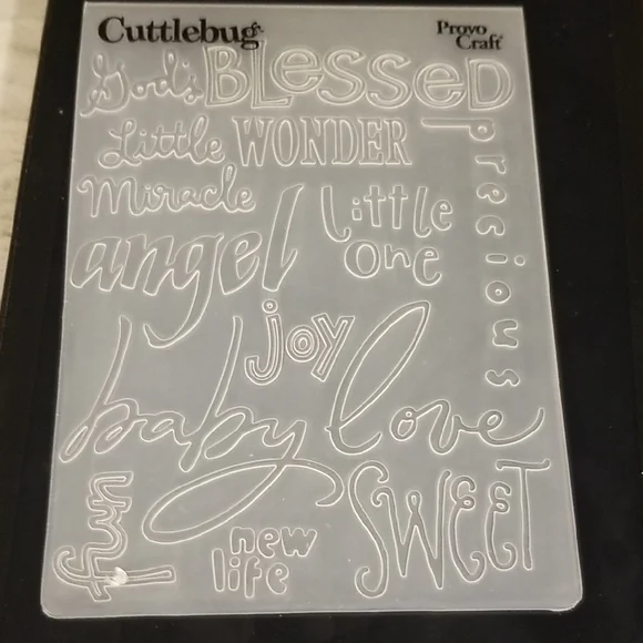 Cuttlebug Embossing Folders - Picture 4 of 8